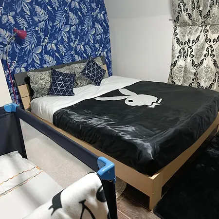 2 Pieces * Tourcoing